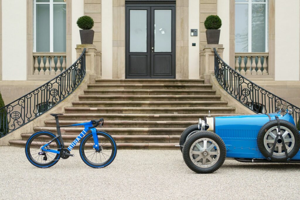 01 2603 BUGATTI-Factor-Bike (1)